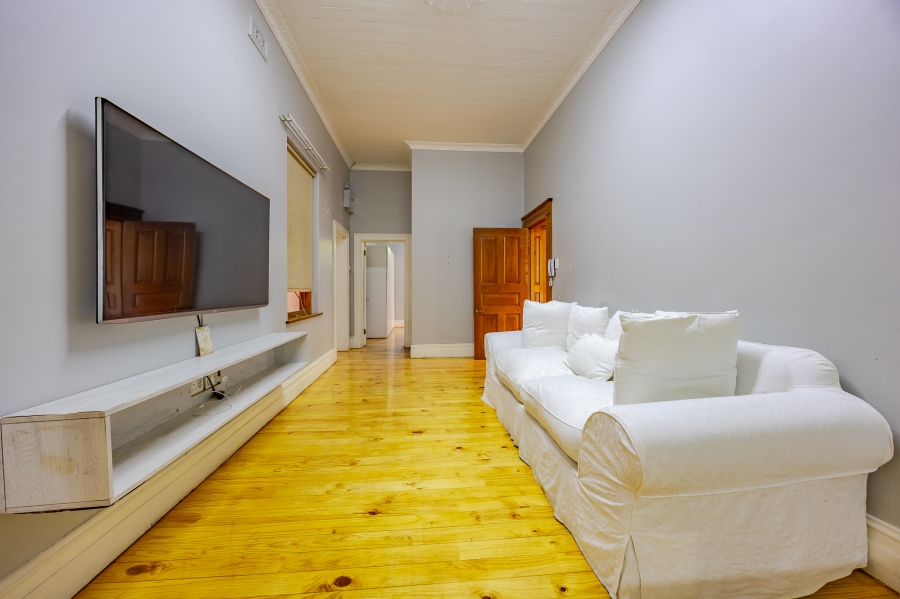 7 Bedroom Property for Sale in Wynberg Western Cape